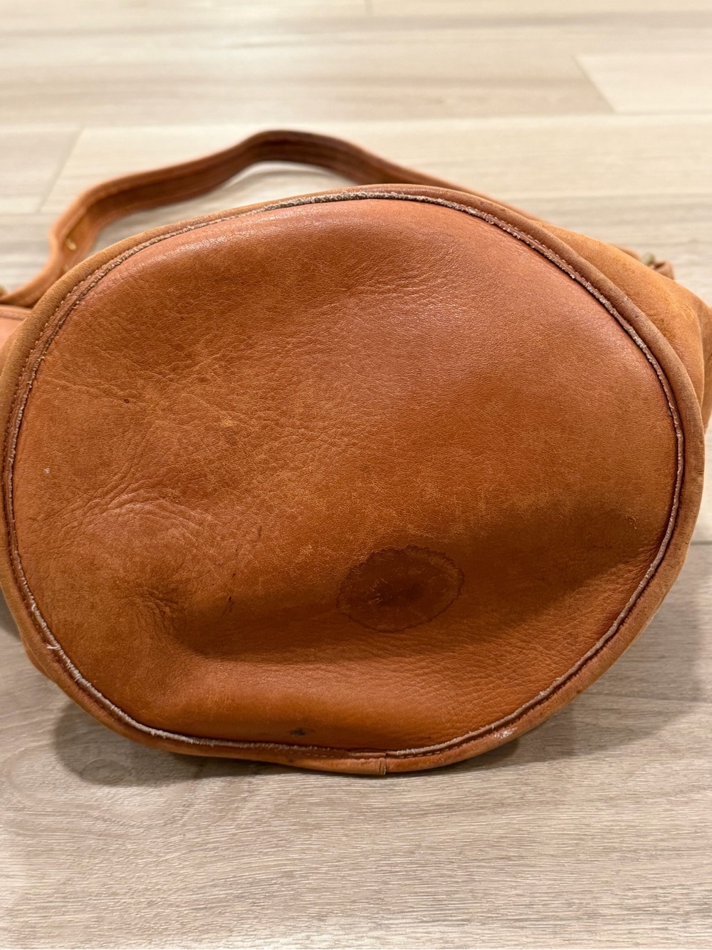 Vintage Coach Duffle Sac Bucket Bag British Tan Leather Made in USA 9085 TLC - Picture 8 of 11